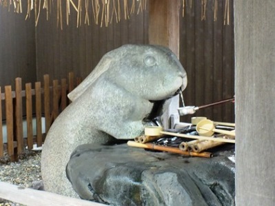 調神社のうさぎ